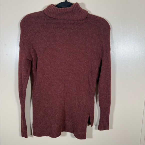 J Crew Wool Turtleneck Sweater Maroon size XXS - Picture 2 of 6